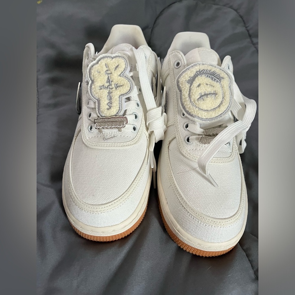 AIR FORCE 1 LOW TRAVIS SCOTT